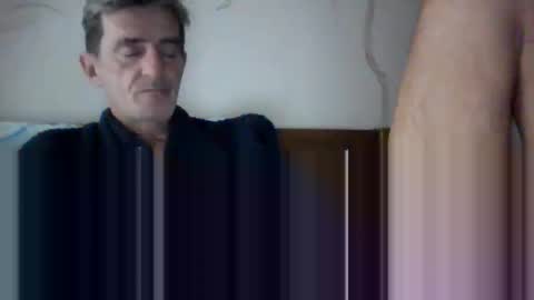 mmiltos online show from 11/02/25, 09:17