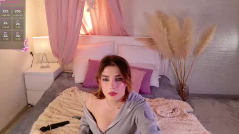 Michaela online show from 02/04/26, 02:01