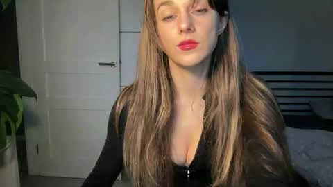 mmminnie online show from 03/12/25, 04:02