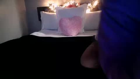 Angel online show from 02/01/26, 10:36