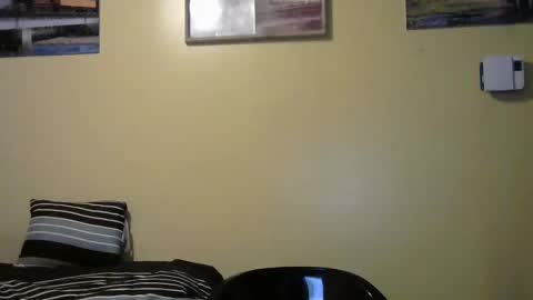 Snapshot of mmr4545 chatting on 03/25/26, 04:51 mark online show from 03/25/26, 04:51