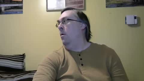 Snapshot of mmr4545 chatting on 04/04/26, 04:00 mark online show from 04/04/26, 04:00