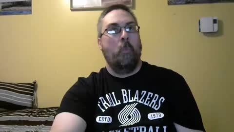 Snapshot of mmr4545 chatting on 05/20/26, 03:56 mark online show from 05/20/26, 03:56