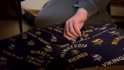 mnguy19726969 online show from 12/22/25, 05:15