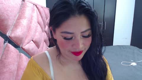 Catalina online show from 04/01/26, 04:13