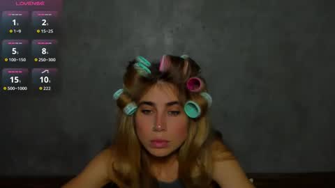 Snapshot of moanamo chatting on 04/04/26, 01:52 Princess Moana online show from 04/04/26, 01:52