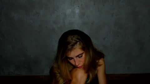 Snapshot of moanamo chatting on 06/20/26, 01:25 Princess Moana online show from 06/20/26, 01:25
