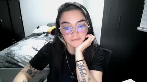 Sam online show from 02/05/26, 01:43