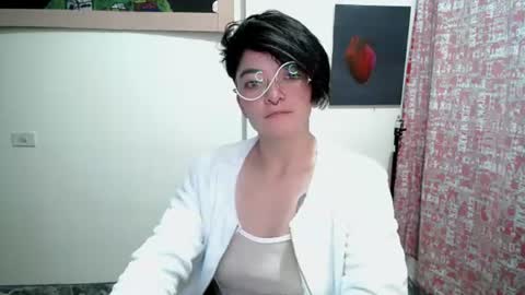 Sam online show from 06/25/26, 05:12