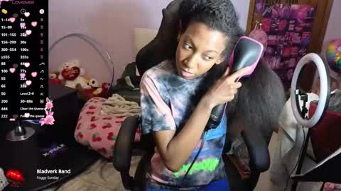 MOCHA   JAMES THE NPC  online show from 02/19/26, 02:29