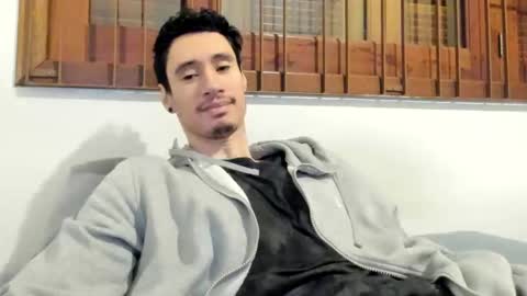 Snapshot of moderdelier chatting on 12/15/24, 09:53 DigBreed online show from 12/15/24, 09:53