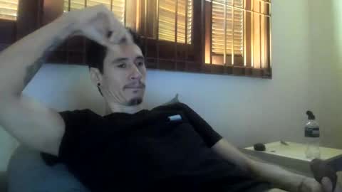 Snapshot of moderdelier chatting on 12/26/24, 07:05 DigBreed online show from 12/26/24, 07:05