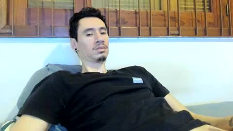 Snapshot of moderdelier chatting on 12/27/24, 02:43 DigBreed online show from 12/27/24, 02:43