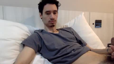 Snapshot of moderdelier chatting on 03/04/25, 06:07 DigBreed online show from 03/04/25, 06:07