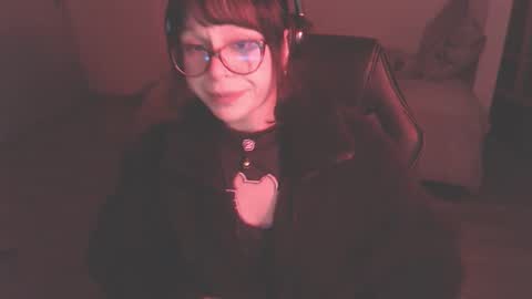 Snapshot of modjo_ chatting on 12/13/24, 08:20 Modjo online show from 12/13/24, 08:20