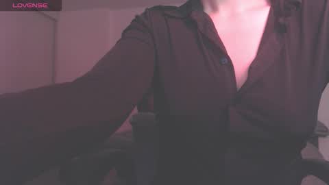 Snapshot of modjo_ chatting on 09/22/25, 04:14 Modjo online show from 09/22/25, 04:14