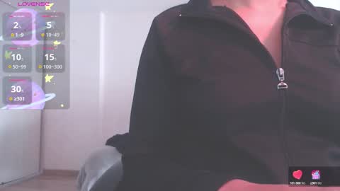 Snapshot of modjo_ chatting on 09/29/25, 04:23 Modjo online show from 09/29/25, 04:23