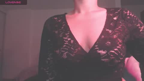 Snapshot of modjo_ chatting on 09/30/25, 08:41 Modjo online show from 09/30/25, 08:41