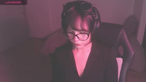 Snapshot of modjo_ chatting on 10/04/25, 02:31 Modjo online show from 10/04/25, 02:31