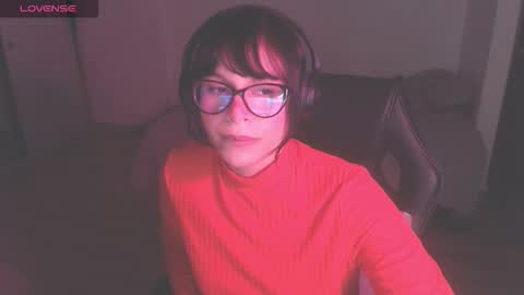 Snapshot of modjo_ chatting on 10/05/25, 04:44 Modjo online show from 10/05/25, 04:44