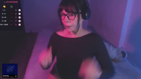 Snapshot of modjo_ chatting on 05/19/26, 03:35 Modjo online show from 05/19/26, 03:35