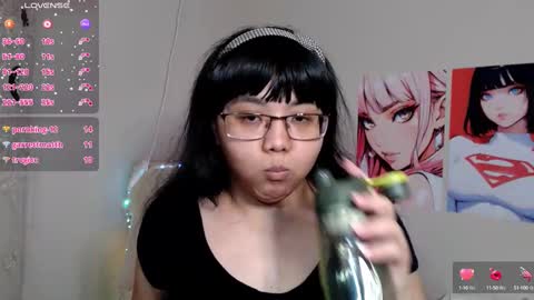 Molly online show from 02/09/25, 09:37