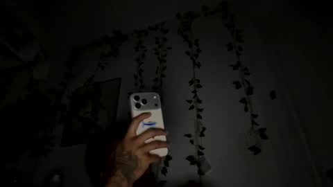 moexdesires online show from 06/06/26, 07:35