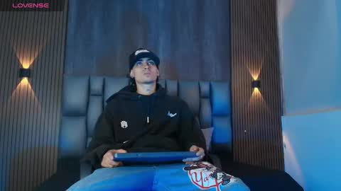 mohamed_malik online show from 04/28/26, 12:43