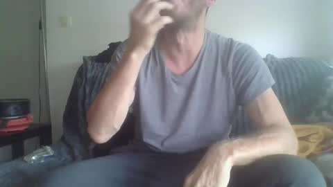 Snapshot of mohican69hot chatting on 10/05/25, 10:24 mohican69hot online show from 10/05/25, 10:24