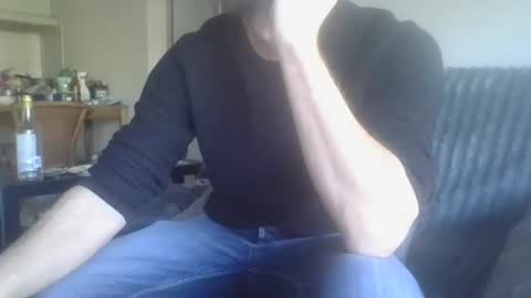 Snapshot of mohican69hot chatting on 01/07/26, 12:18 mohican69hot online show from 01/07/26, 12:18