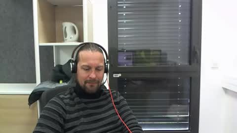 Julien online show from 03/03/26, 11:16