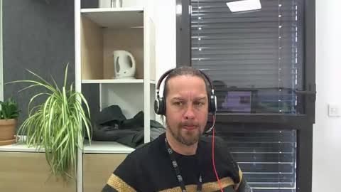 Julien online show from 03/12/26, 11:16