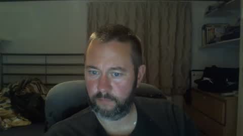 Snapshot of moistfalafel chatting on 09/19/25, 06:41 Jode online show from 09/19/25, 06:41