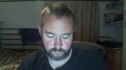 Snapshot of moistfalafel chatting on 09/21/25, 07:15 Jode online show from 09/21/25, 07:15