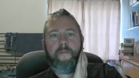 Snapshot of moistfalafel chatting on 04/29/26, 05:30 Jode online show from 04/29/26, 05:30