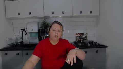 Snapshot of mojjo_erika chatting on 09/15/25, 06:57 erika online show from 09/15/25, 06:57