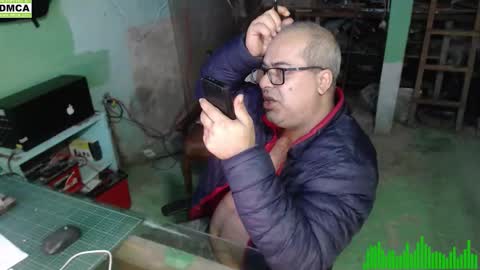 Mokkaf online show from 12/17/25, 01:06