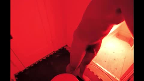 Snapshot of mold_little_fire chatting on 10/23/25, 07:01 Photon Earth online show from 10/23/25, 07:01