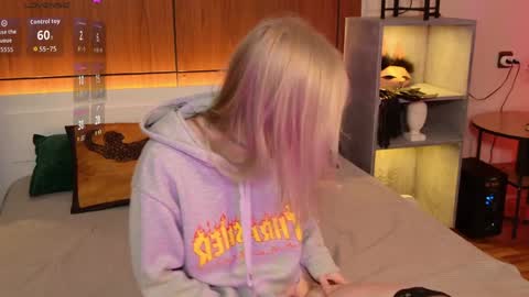 moliqin online show from 04/09/26, 07:25