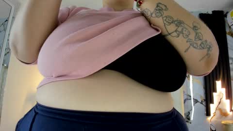 Hey Guys  Im Mollie online show from 10/11/25, 12:47