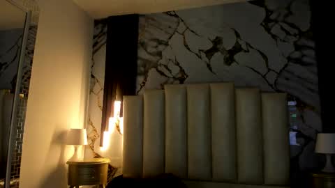 Hey Guys  Im Mollie online show from 11/22/25, 12:15