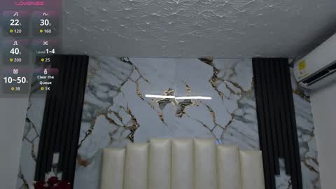 Hey Guys  Im Mollie online show from 04/09/26, 12:21