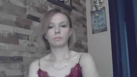 Snapshot of mollilove chatting on 06/13/26, 08:34 mollilove online show from 06/13/26, 08:34