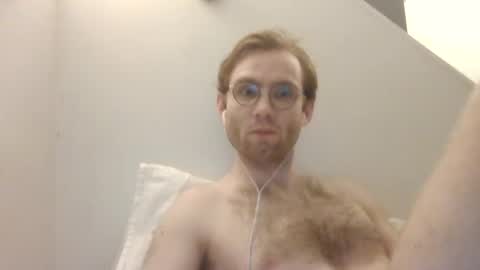 Snapshot of molliter chatting on 01/03/25, 03:05 molliter online show from 01/03/25, 03:05