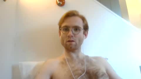 Snapshot of molliter chatting on 01/08/25, 03:39 molliter online show from 01/08/25, 03:39