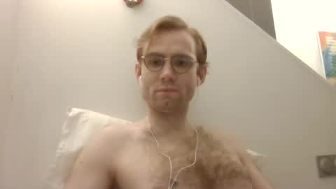 Snapshot of molliter chatting on 01/11/25, 07:59 molliter online show from 01/11/25, 07:59