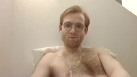 Snapshot of molliter chatting on 01/13/25, 10:56 molliter online show from 01/13/25, 10:56