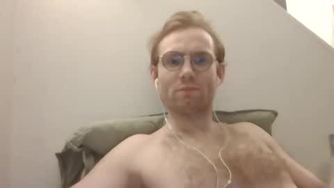 Snapshot of molliter chatting on 02/23/25, 03:35 molliter online show from 02/23/25, 03:35