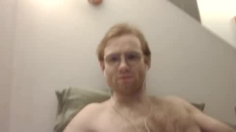 Snapshot of molliter chatting on 03/02/25, 03:02 molliter online show from 03/02/25, 03:02