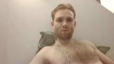 Snapshot of molliter chatting on 03/06/25, 12:43 molliter online show from 03/06/25, 12:43